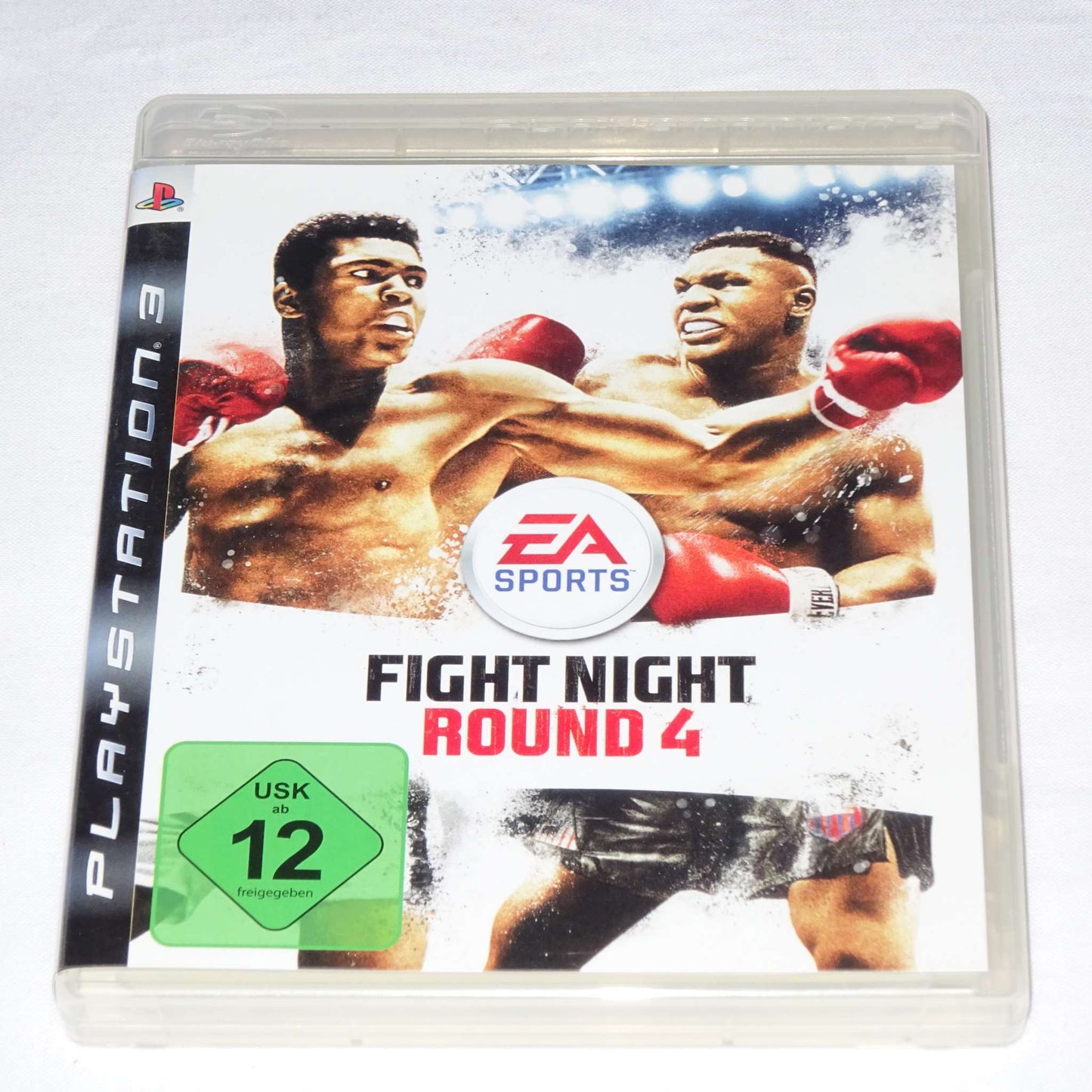 FIGHT NIGHT ROUND 4 PS3 game case with two boxers on the cover.